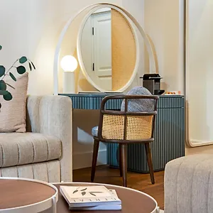 ecole-st-pierre-hotel.istanbul-turkeyhotels.com/